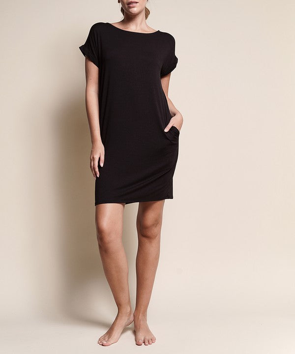 5 Timeless Wardrobe Staples Every Woman Needs