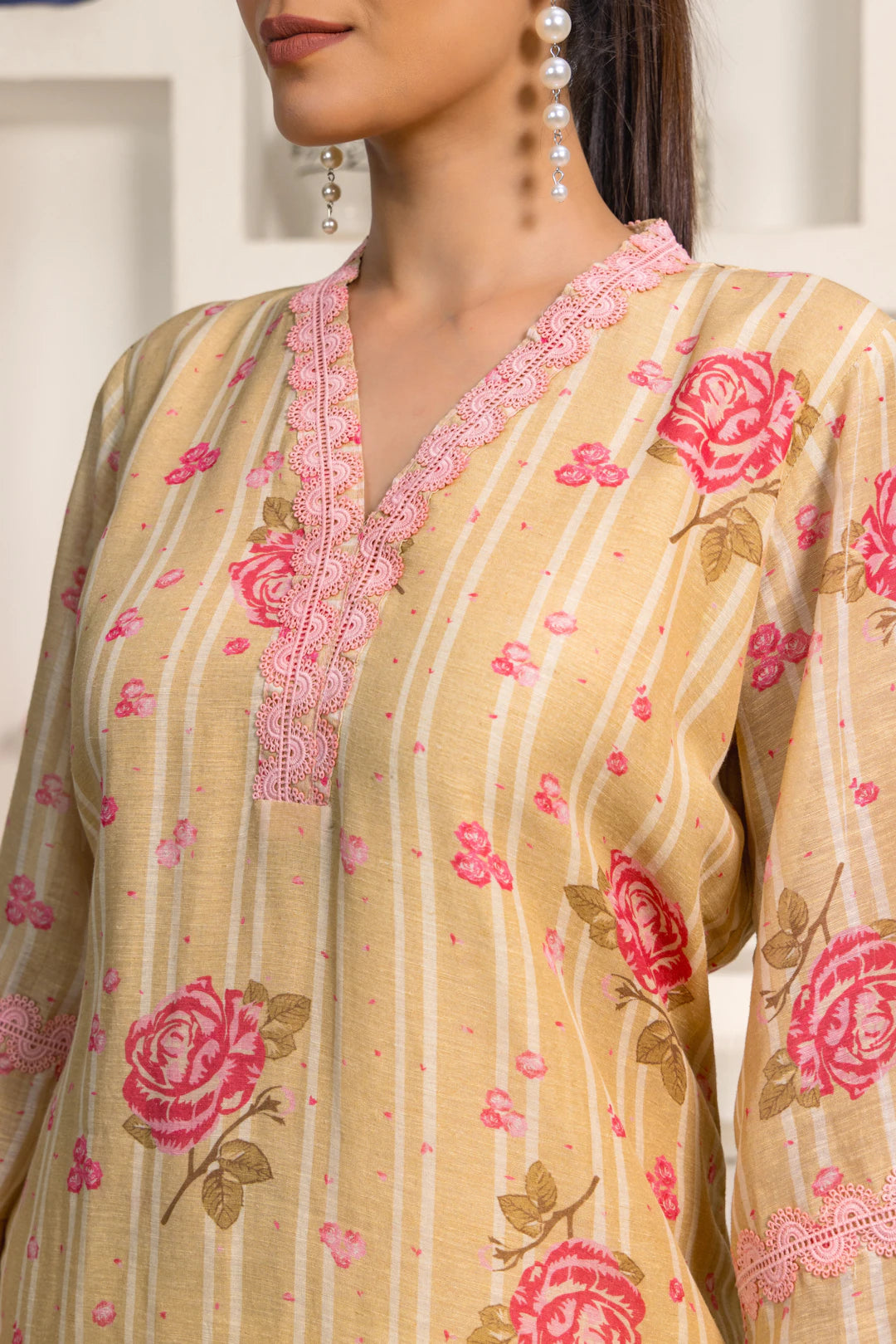 The Evolution of Women's Fashion Through the Decades