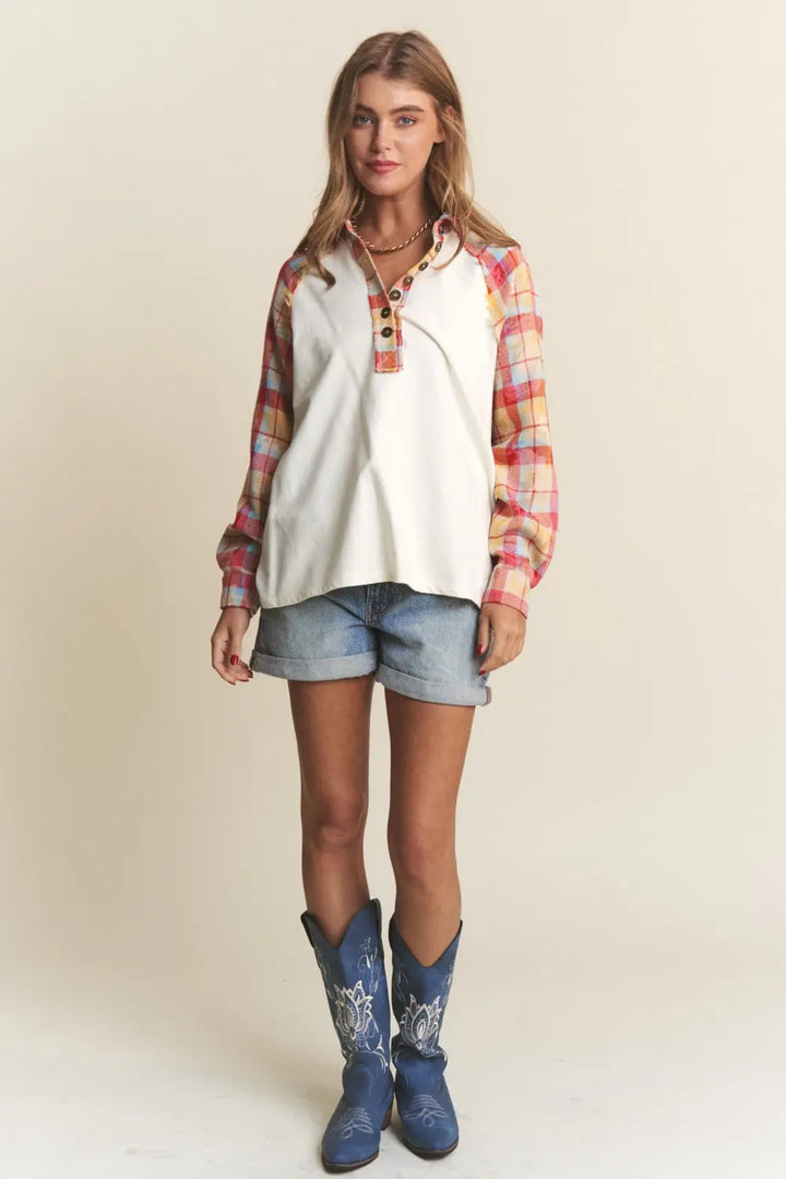 J.NNA Plaid Contrast Button Down Henley Top Trendsi