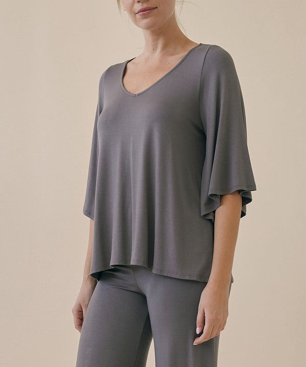 Casual Ease Top Fabina