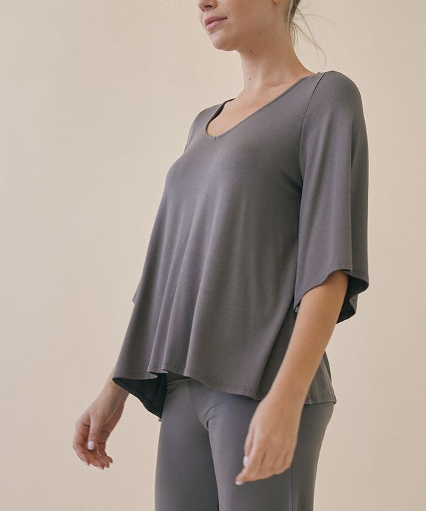 Casual Ease Top Fabina