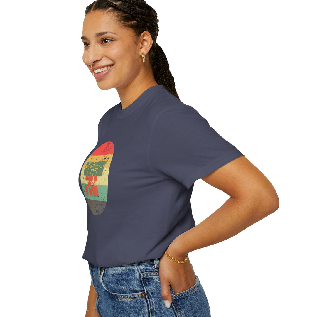Retro Sunset T-shirt - Choose Joy Shirt