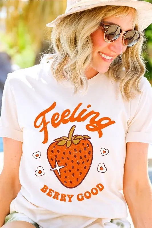 Strawberry Feeling Good  T Shirts Color Bear