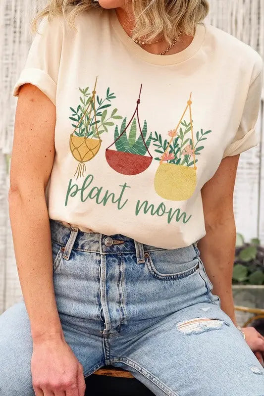 Plant Mom Graphic T Shirts Color Bear