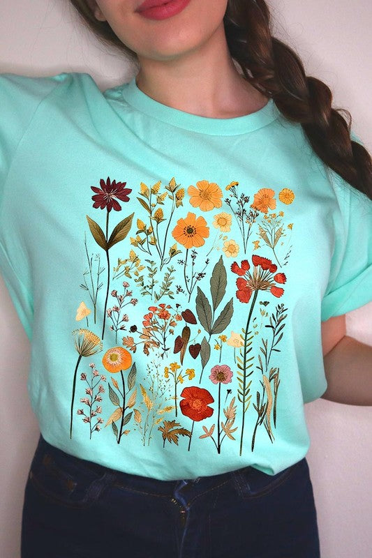 Botanical Wildflowers Graphic Tee Color Bear