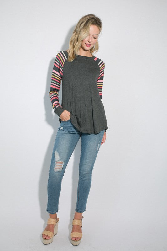 Playful Pattern Knit Top e Luna