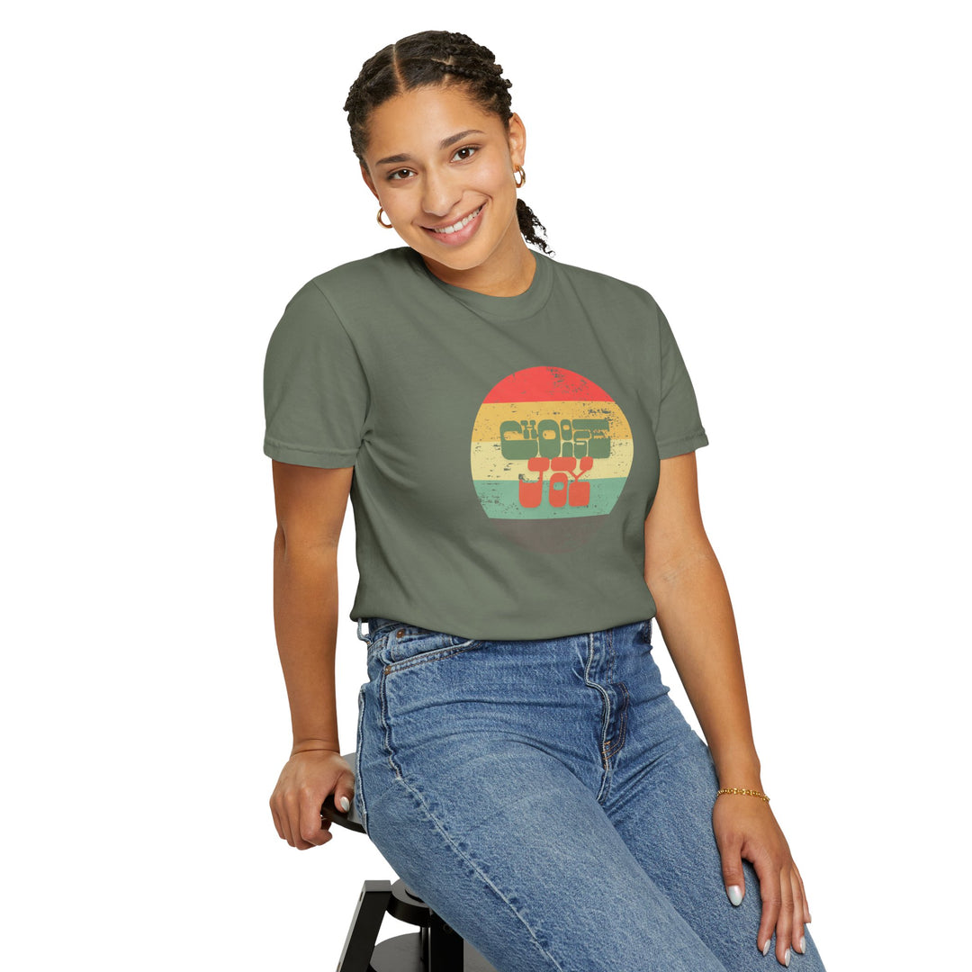 Retro Sunset T-shirt - Choose Joy Shirt