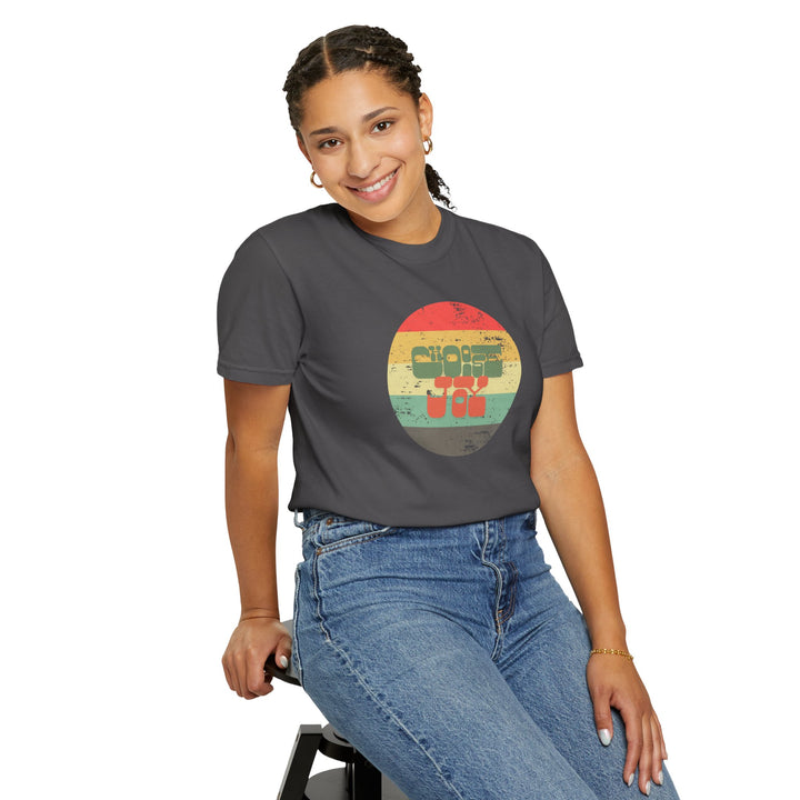 Retro Sunset T-shirt - Choose Joy Shirt