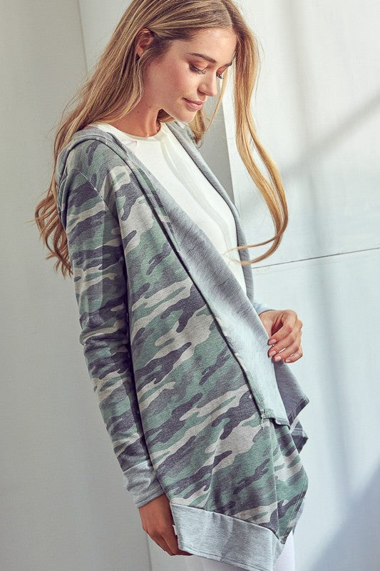 Camouflage Cascade Cardigan e Luna