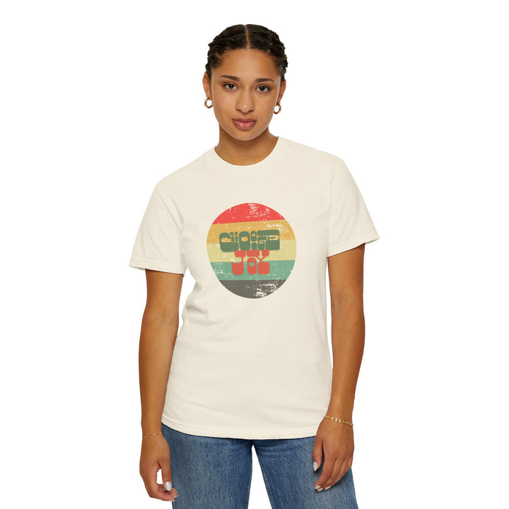 Retro Sunset T-shirt - Choose Joy Shirt