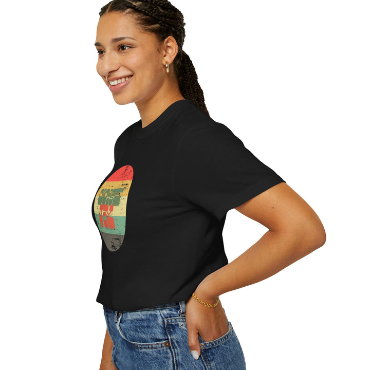 Retro Sunset T-shirt - Choose Joy Shirt