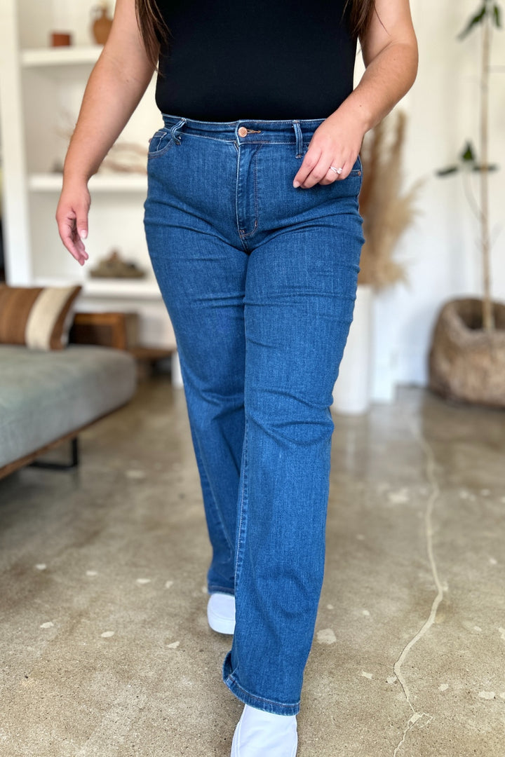 Judy Blue High Rise Straight Jeans