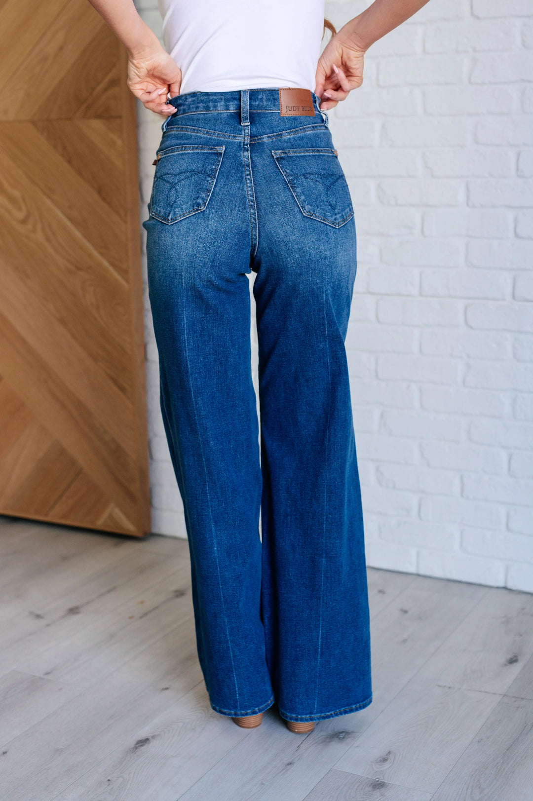 Eliza High Rise Control Top Retro Wide Leg Jeans Ave Shops