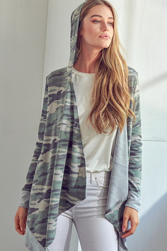 Camouflage Cascade Cardigan e Luna